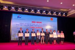 Thúc đẩy tăng trưởng xanh