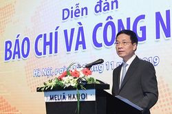 Công nghệ có lấy đi mất nghề báo không?