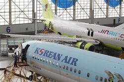 Thêm 13 máy bay Boeing 737-NG bị phát hiện có vết nứt