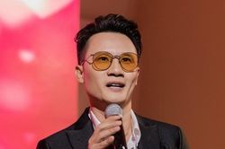 Hoàng Bách: 'Khi 20 tuổi, tôi không biết sợ'