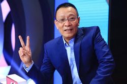 MC Lại Văn Sâm tuyên bố 'cực gắt' trên Facebook