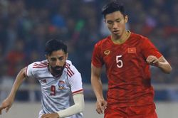 'Việt Nam nhập cuộc bất ngờ, nhưng hợp lý trước UAE'