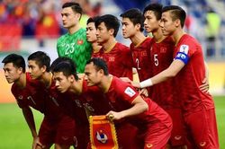 Thái Lan thua, Việt Nam thắng, lên đầu bảng G, cửa đi tiếp ở vòng loại World Cup rộng mở