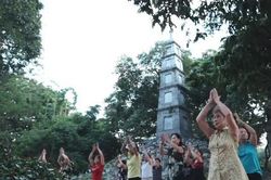 Mưa, thời tiết lạnh giúp chất lượng không khí Hà Nội trở lại mức tốt