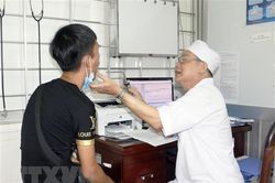 Dịch HIV/AIDS tại Việt Nam tiếp tục giảm trên nhiều tiêu chí