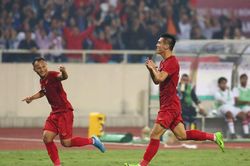 Tiến Linh 'hạ' UAE, tuyển Việt Nam giành ngôi đầu bảng