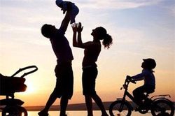 Chồng tôi kiên quyết không nhận con nuôi vì sợ 'bắt tép nuôi cò'