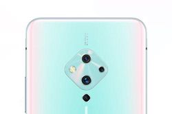 Vivo ra mắt smartphone 4 camera, chip S712, RAM 8 GB, pin 'trâu', giá gần 9 triệu