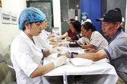 Người bệnh tăng huyết áp cần ăn như thế nào để giảm bệnh?