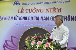 Tưởng niệm nạn nhân tử vong do tai nạn giao thông