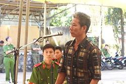 Tử hình kẻ giết vợ cũ vì ghen tuông