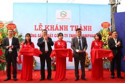 Khánh thành xưởng sản xuất thuốc đông y