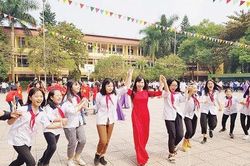 Trường THCS Văn Lang: 30 năm xây dựng và phát triển
