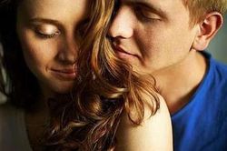 Vợ sụt cân sau cưới vì chồng trở nên khó tính