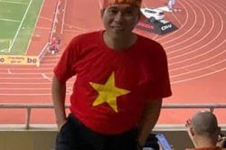 Việt Nam thắng UAE 1-0, NSND Lan Hương nằm trong viện cũng cảm thấy 'khỏe'