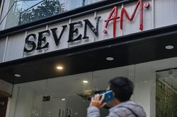 Hải quan chỉ ra điểm lạ trong nghi án Seven.Am cắt mác Trung Quốc