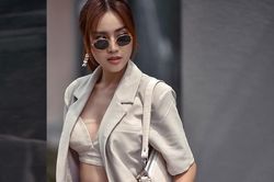 Ninh Dương Lan Ngọc diện mốt khoe nội y
