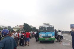 Tài xế xe buýt ở Hải Dương tử vong trên ghế lái