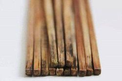 Vứt ngay đũa có đặc điểm này, kẻo ăn phải chất gây ung thư