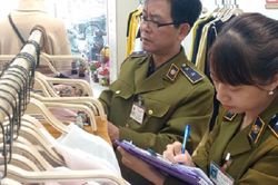 Hơn 400 quần áo gắn thương hiệu IFU bị nghi vi phạm về nhãn mác
