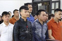 Giang hồ mạng và vaccine miễn nhiễm