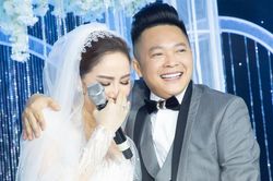 Những khoảnh khắc chưa công bố trong lễ cưới của Bảo Thy