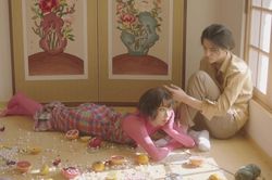 Min thể hiện hình tượng chú mèo trong MV mới
