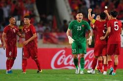 Báo Thái Lan đánh giá cao Việt Nam, bi quan về đội nhà