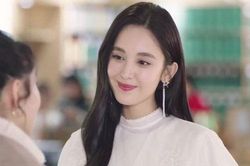 Bồ của chồng tuyên bố 'yêu là quên hết lý trí', vợ bình thản xử trí