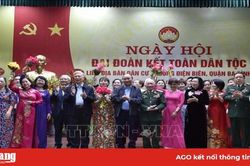 Thủ tướng Nguyễn Xuân Phúc dự Ngày hội Đại đoàn kết toàn dân tộc tại Hà Nội