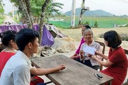 Hỗ trợ phụ nữ phát triển kinh tế, xây dựng gia đình hạnh phúc