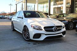 Hàng trăm nghìn xe Mercedes-Benz bị triệu hồi vì nguy cơ gãy giảm xóc