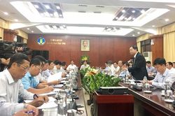 Bộ trưởng Bộ NN&PTNT Nguyễn Xuân Cường: Không vì thiếu thịt lợn mà tái đàn ồ ạt