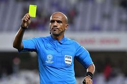 'Pierluigi Collina châu Á' sẽ bắt chính trận Việt Nam - Thái Lan