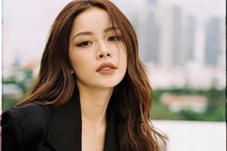 Nhức mắt muôn kiểu 'thả rông' vòng 1 của sao Việt