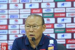 HLV Park Hang-seo: 'Thái Lan có điểm yếu, Công Phượng sẽ ghi bàn'