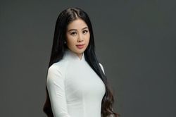 Ca sĩ Dương Huệ ra mắt album 'Học trò ơi' dịp 20/11