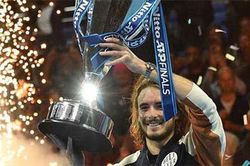 Tsitsipas vô địch ATP Finals 2019