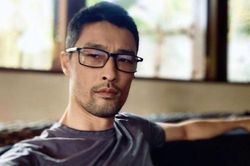 Johnny Trí Nguyễn bất ngờ trở lại với nhan sắc 'đỉnh' sau loạt ảnh gây thất vọng
