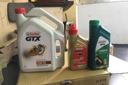 Thu giữ 100l dầu nhớt nhái thương hiệu nổi tiếng