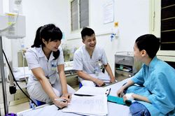 Triển khai mô hình y tế thông minh