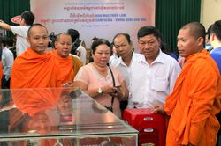 Khai mạc triển lãm 'Campuchia - Vương quốc Văn hóa' tại Cần Thơ
