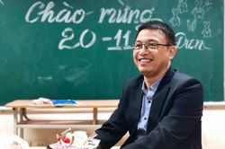 Người thầy liệt 2 chân đem 'tinh thần lính' làm nên điều kỳ diệu