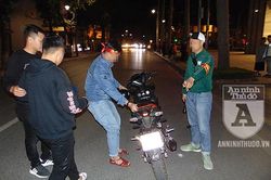 Sau trận cầu Việt Nam - Thái Lan: Cảnh sát 141 thể hiện bản lĩnh, kiên quyết