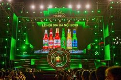 Người dân Phú Thọ nô nức rủ nhau tới Lễ hội Bia Hà Nội 2019