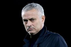 Tottenham bổ nhiệm 'người đặc biệt' Jose Mourinho làm HLV trưởng