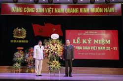 Bộ trưởng Tô Lâm: Các nhà giáo CAND phải luôn là tấm gương sáng