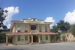 Tạm đình chỉ công tác với các cá nhân nghi 'làm luật' ở cửa khẩu Tây Trang