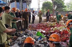 Hà Nội tiêu hủy 63 tấn hàng hóa vi phạm trị giá gần 6 tỷ đồng