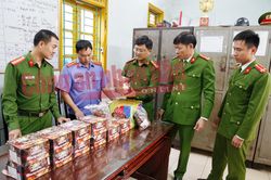 Liên tiếp bắt giữ các đối tượng mua bán, tàng trữ trái phép pháo nổ
